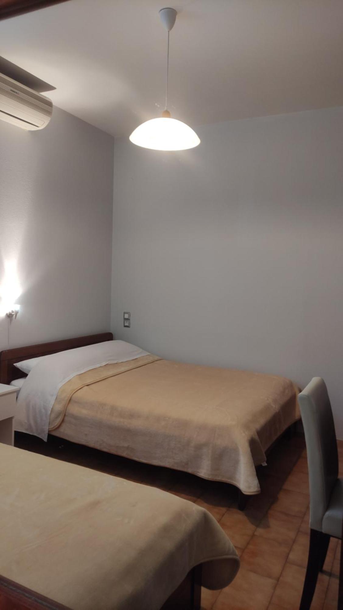 Eleni'S Rooms Ioannina Exterior foto